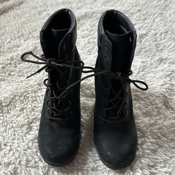 COPY - Timberland Tillston Lace up High Heel Booties Black Size 7.5 - Picture 2 of 11